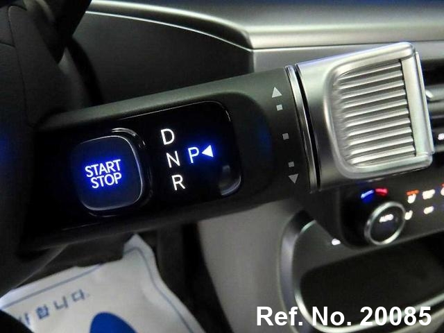  Hyundai / Ioniq Stock No. 20085